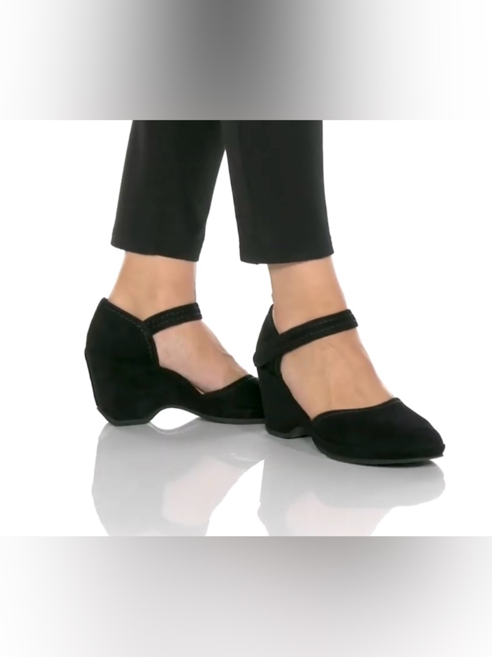 L'AmourDesPieds Orva Wedge in
Black Suede,